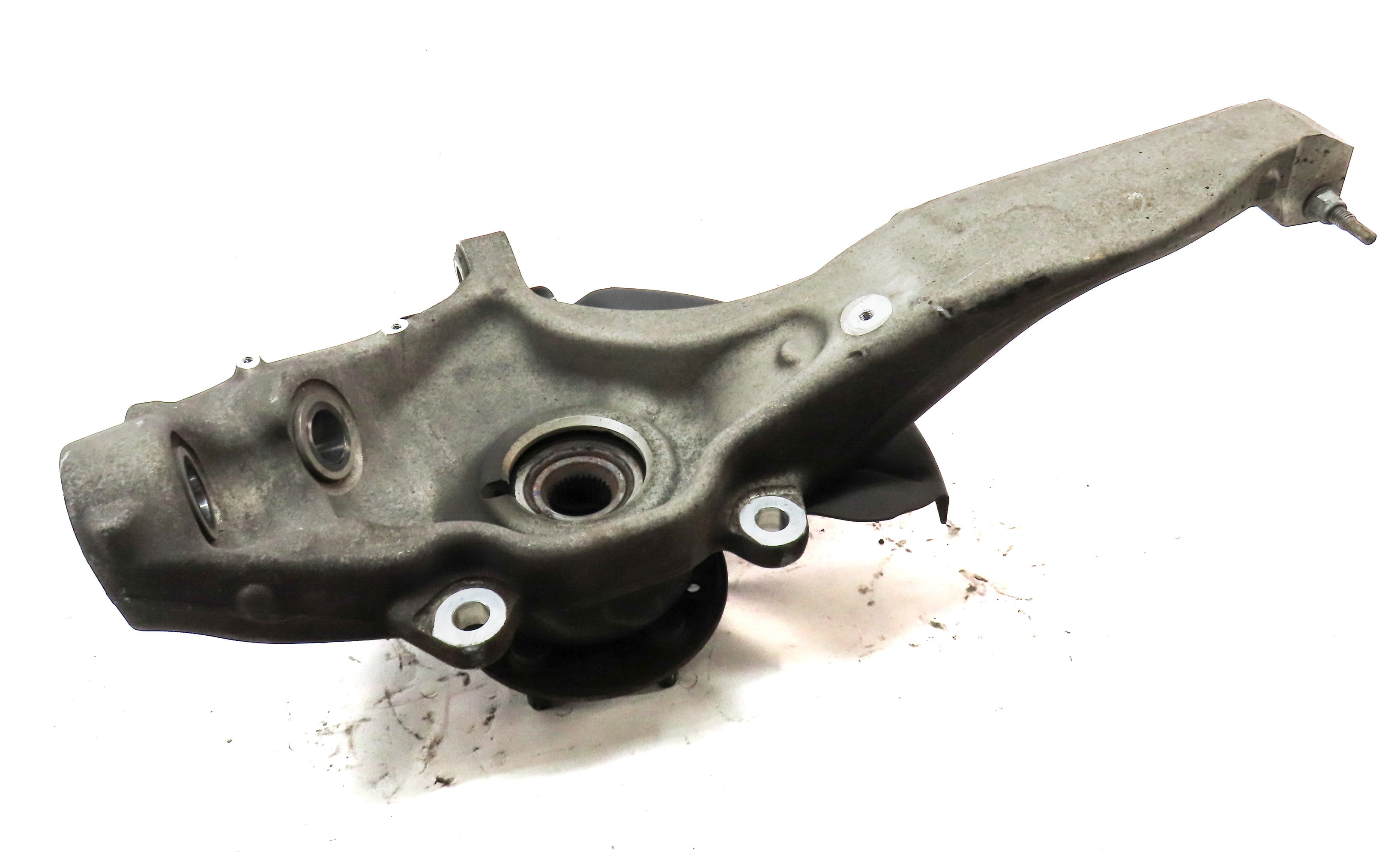 2014-2017 RANGE ROVER SPORT (L494) FRONT RIGHT PASSENGER SPINDLE KNUCKLE HUB — exact item pictured